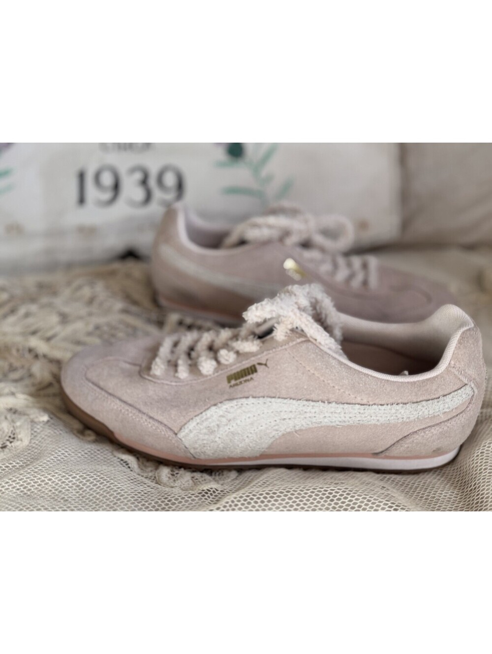 PUMA Arizona Suede Lace Up Wmns 10 Pink Sneakers Casual Shoes 40236203